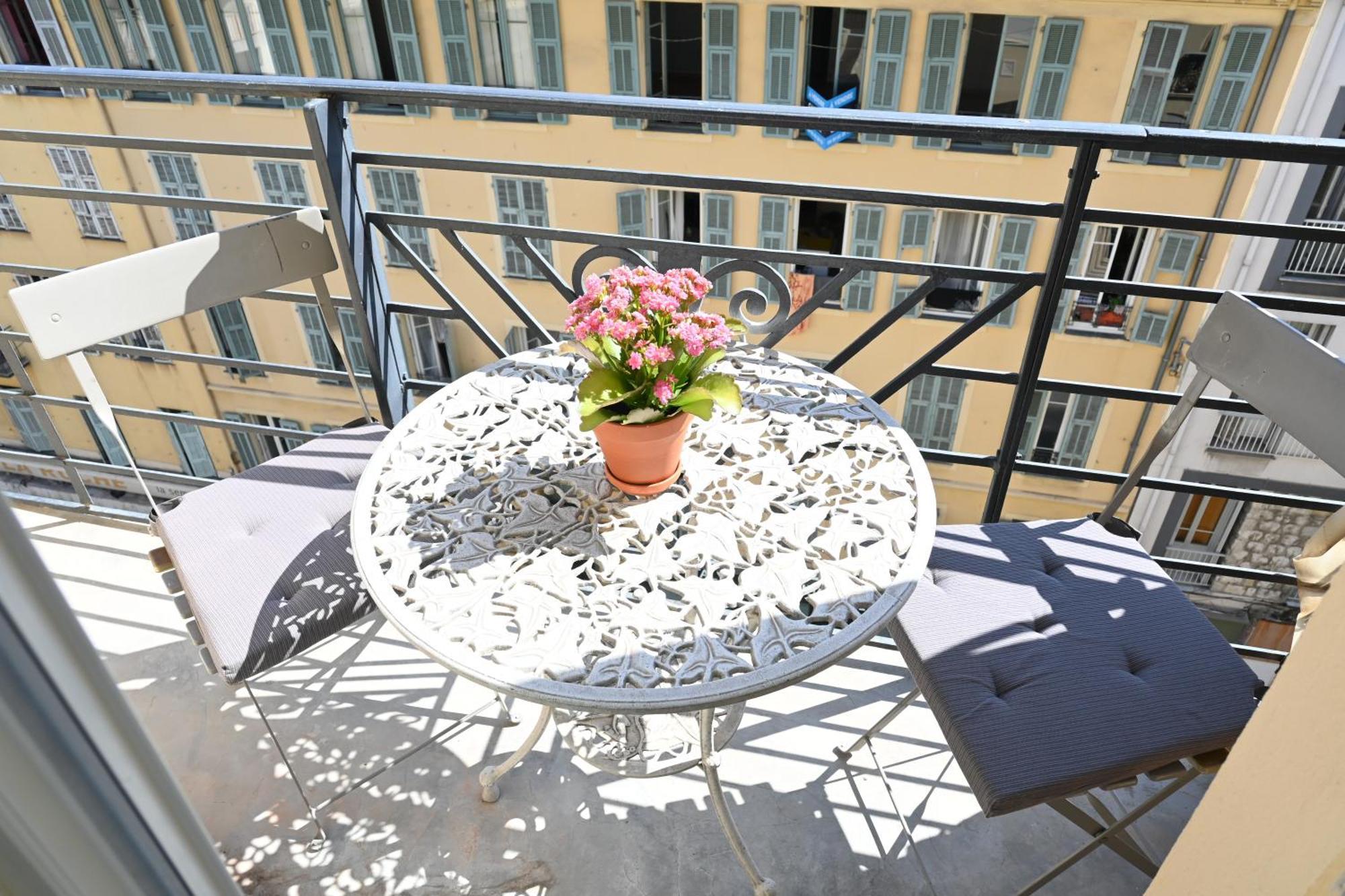 Gare Apartment Nizza